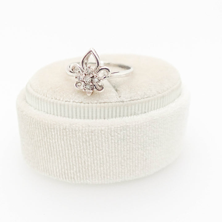 Sterling Silver Fleur-de-Lis Ring with Diamond Accents