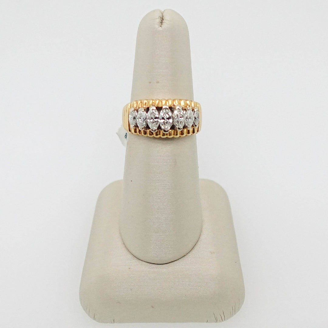 Seven Stone Diamond Ring with Ribbed Detailing