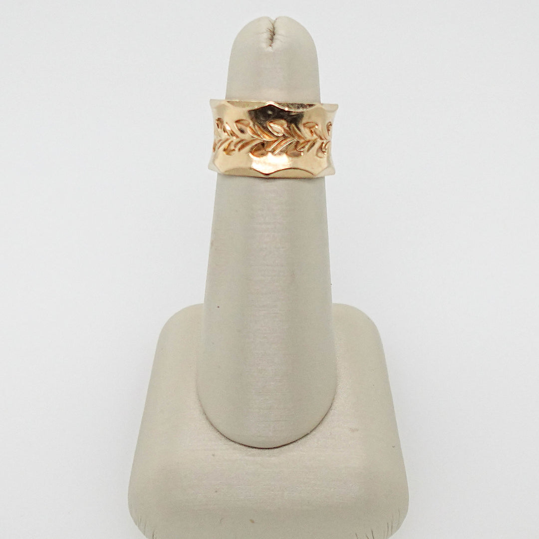 Engraved Heart Detail Cigar Band