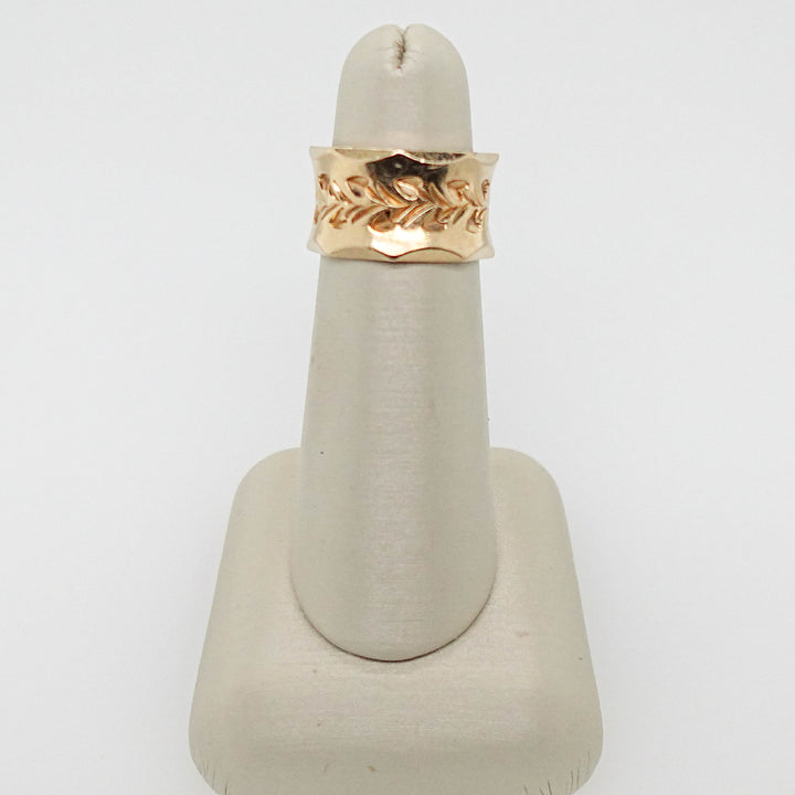 Engraved Heart Detail Cigar Band