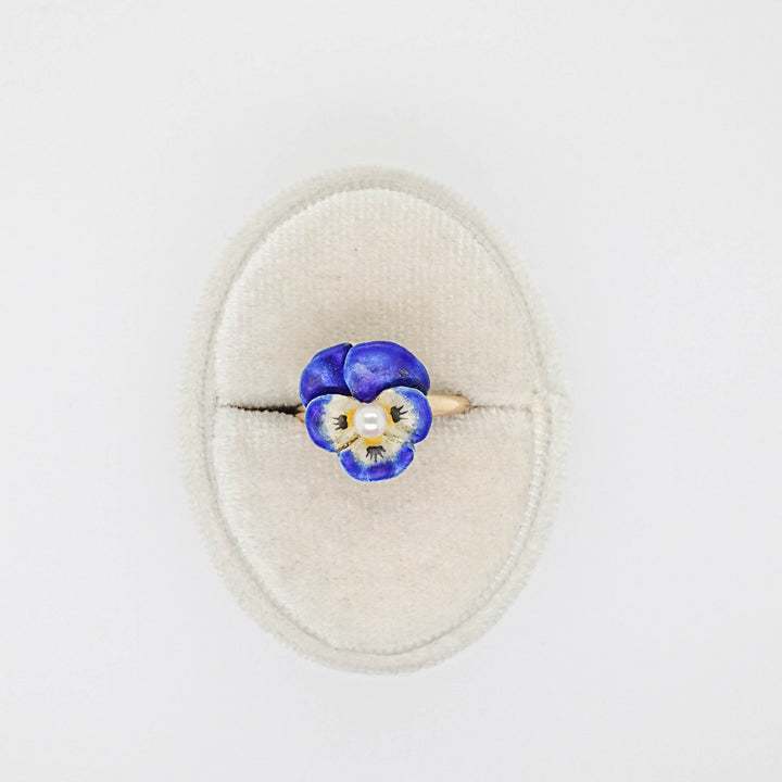 Pansy with Pearl Ring