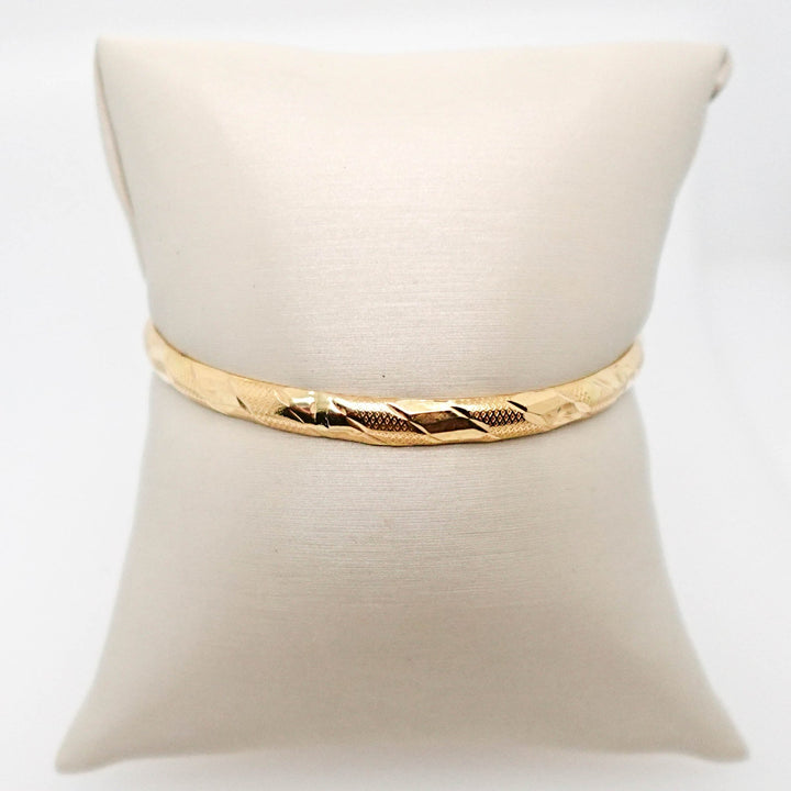 Hollow Bangle with Line Etching Detail - Acadian Estates &amp; CustomBracelet