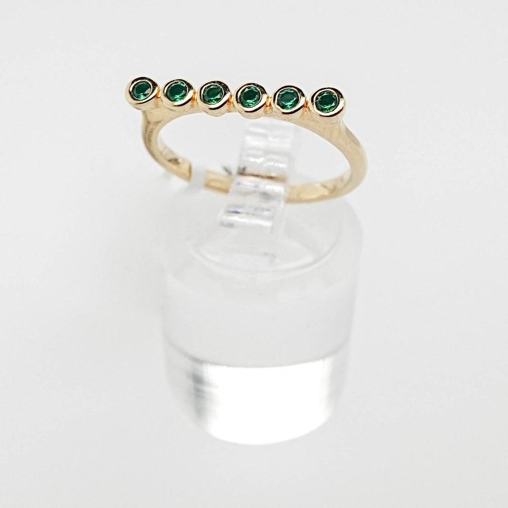 Round Bezel Set Emerald Ring - Acadian Estates & CustomRing