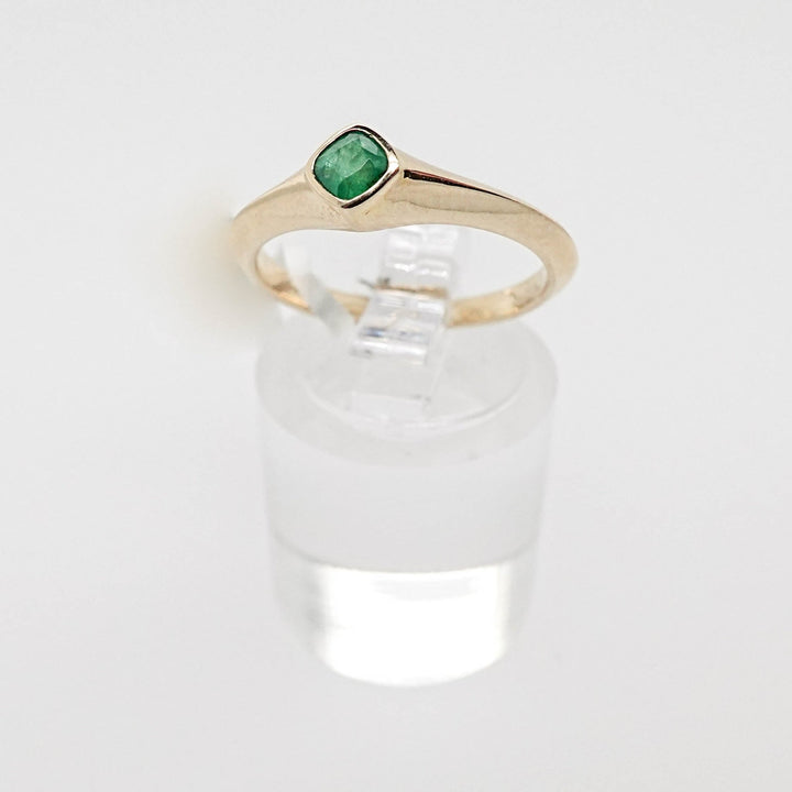 Single Emerald Ring - Acadian Estates &amp; CustomRing